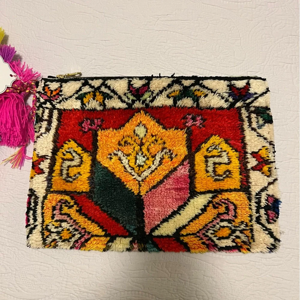 Anthropologie Soukie Modern Moroccan Rug Bag Vibrant Multicolor Clutch w/Tassels - Picture 4 of 7